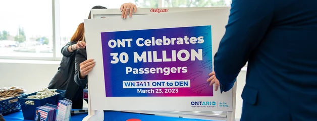 Sign that celebrates 30 million passengers